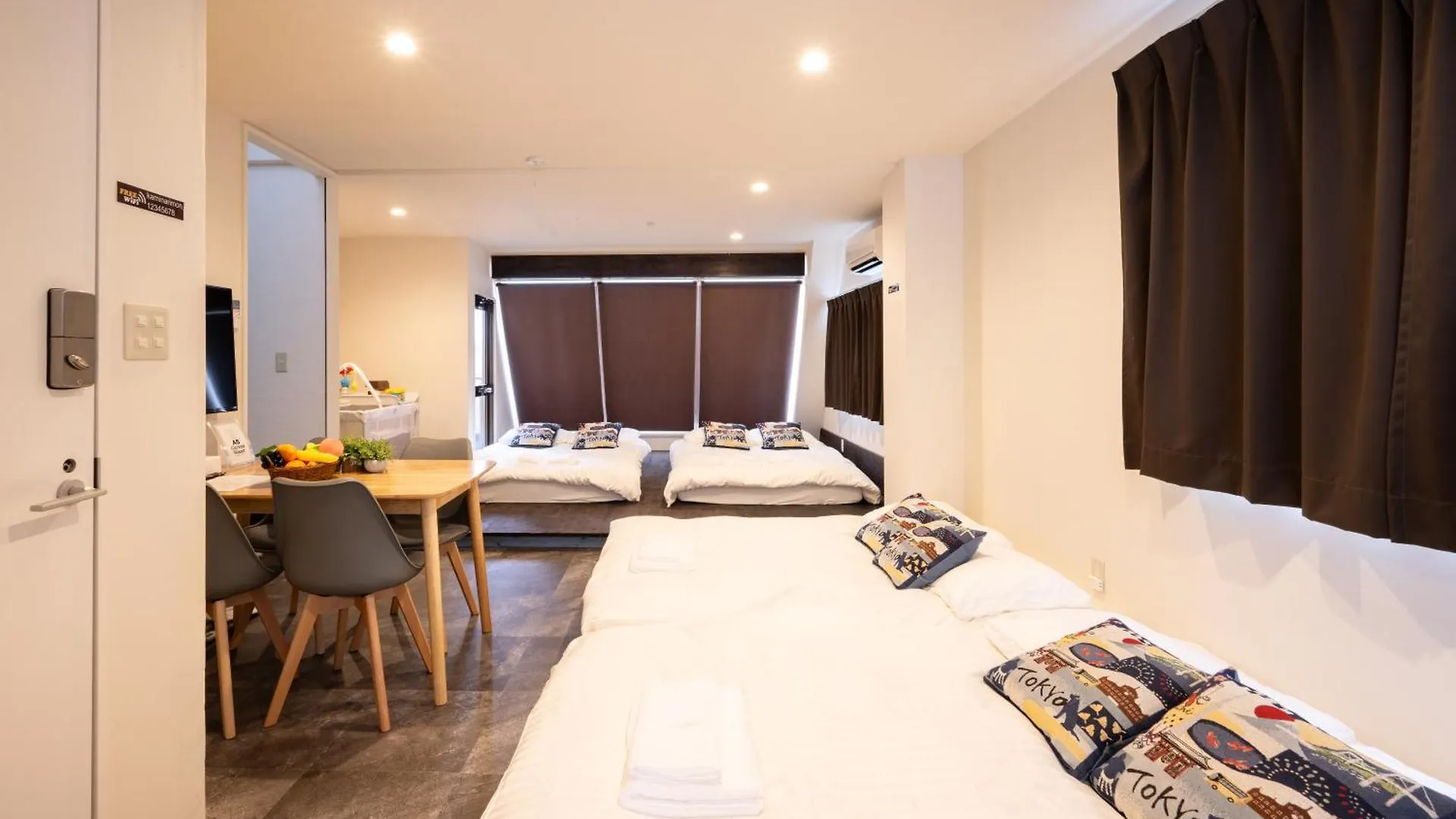 Thunder Hotel -雷門サンダーホテル- 浅草駅から徒歩5分 ベビー用品付き ファミリーも歓迎 大人8名もok!! Tokyo Apartment