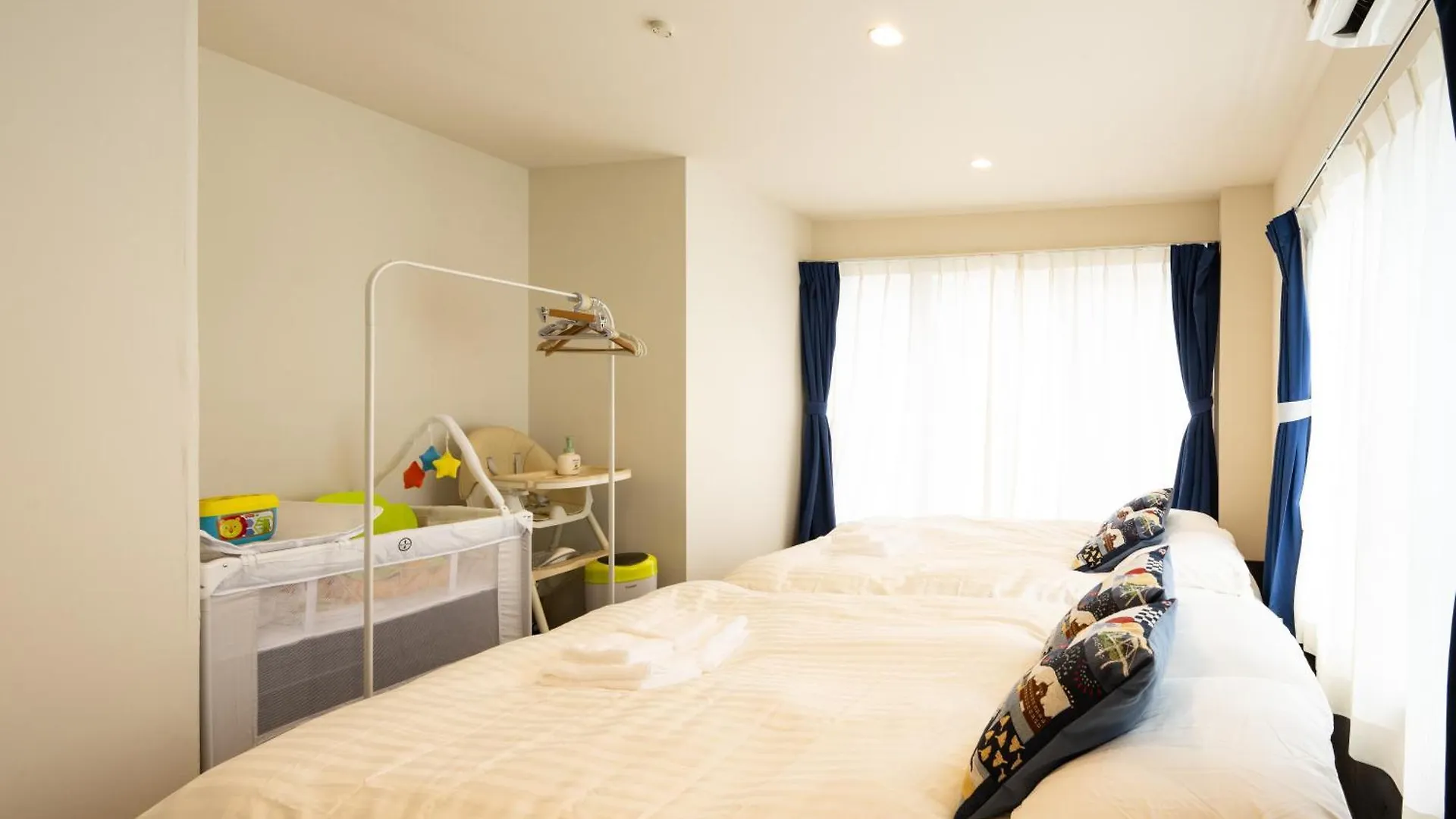 Apartment Thunder Hotel -雷門サンダーホテル- 浅草駅から徒歩5分 ベビー用品付き ファミリーも歓迎 大人8名もok!! Tokyo Japan