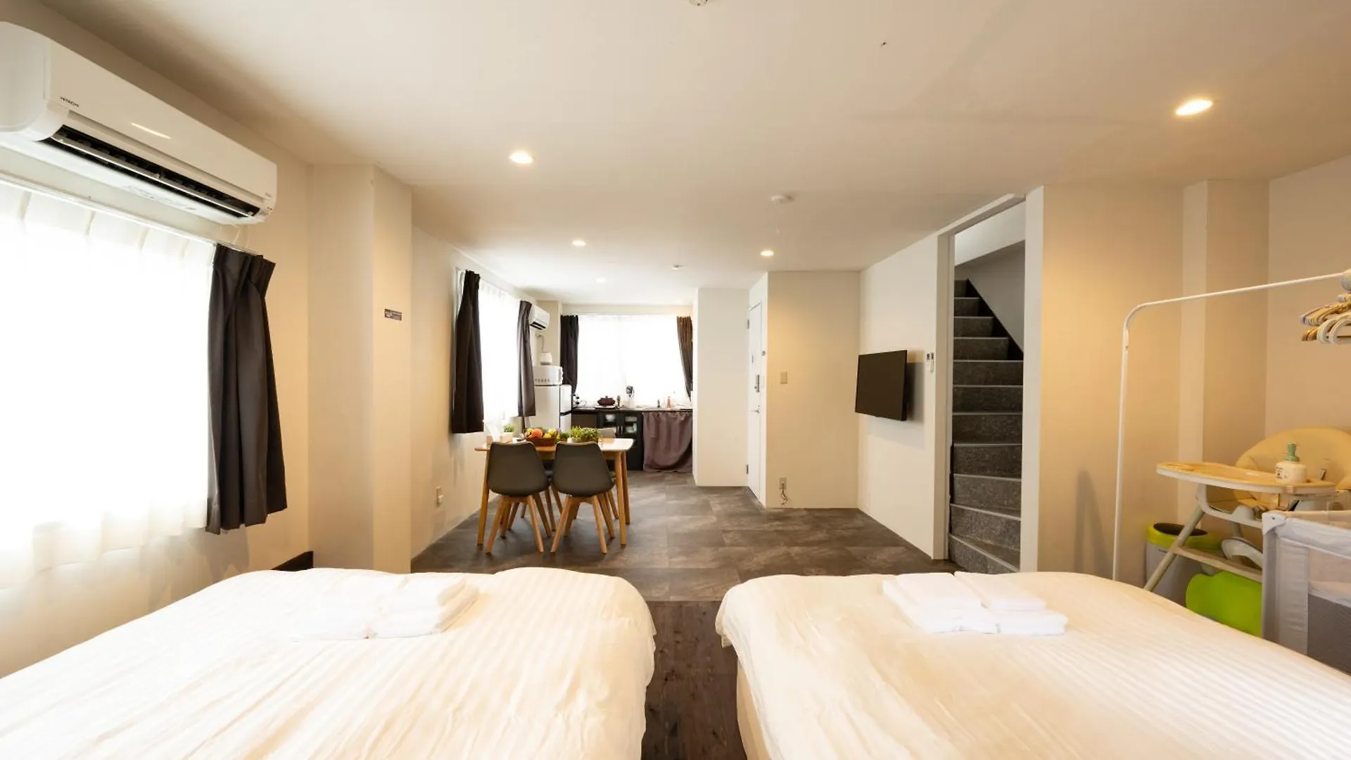 Thunder Hotel -雷門サンダーホテル- 浅草駅から徒歩5分 ベビー用品付き ファミリーも歓迎 大人8名もok!! Tokyo 0*,