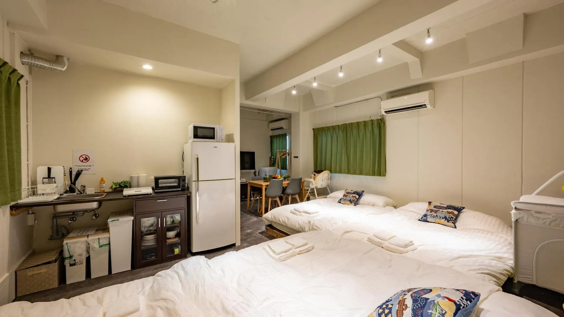 Thunder Hotel -雷門サンダーホテル- 浅草駅から徒歩5分 ベビー用品付き ファミリーも歓迎 大人8名もok!! Tokyo Apartment