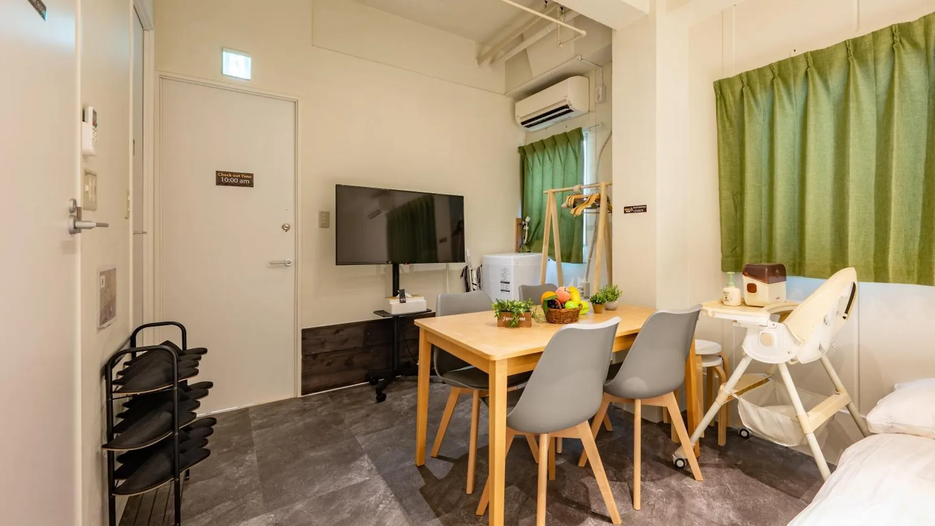 Thunder Hotel -雷門サンダーホテル- 浅草駅から徒歩5分 ベビー用品付き ファミリーも歓迎 大人8名もok!! Tokyo Apartment